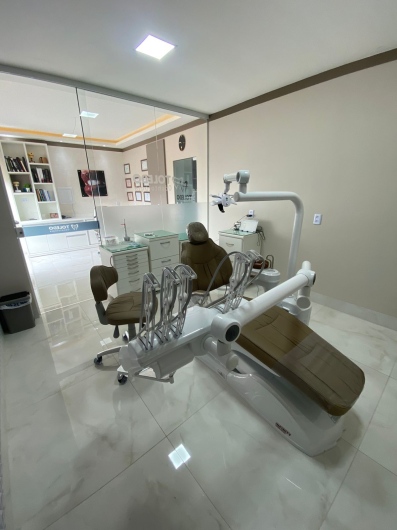Foto 2 de Dr. Carlos Spin Toledo, Dentista