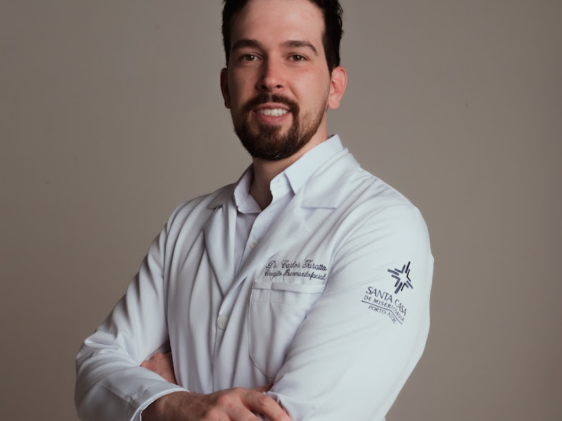 Foto de Dr. Carlos Turatto - Cirurgia Ortognática