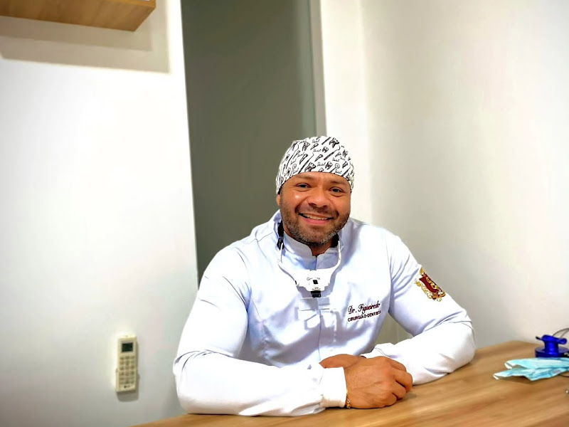 Foto de Dr. Cicero Oliveira de Figueiredo - Dentista Juazeiro do Norte