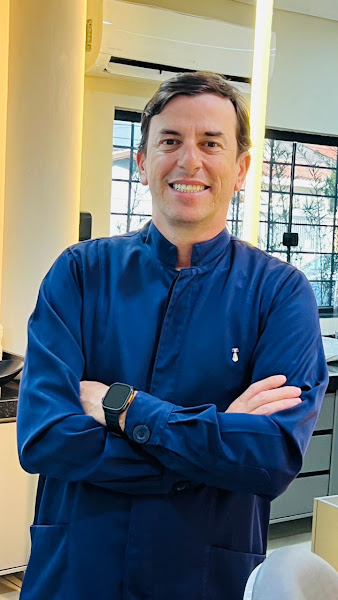 Foto de Dr. Claudio Barufaldi - Ortodontista em Salto | Dentista em Salto