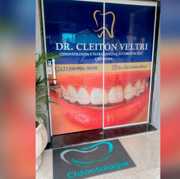 Foto 2 de Dr. Cleiton Veltri Dentista