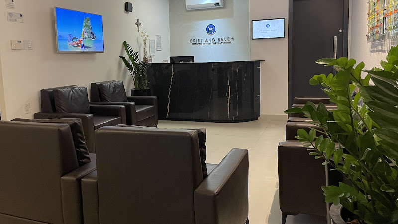 Foto 2 de Dr. Cristiano Belem Odontologia | Implantes e Ortodontia