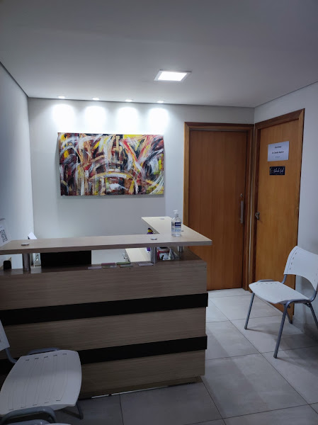 Foto 2 de Dr. Daniel Aquino | Aparelho Dentário | Invisalign | Dentista em Varginha, MG