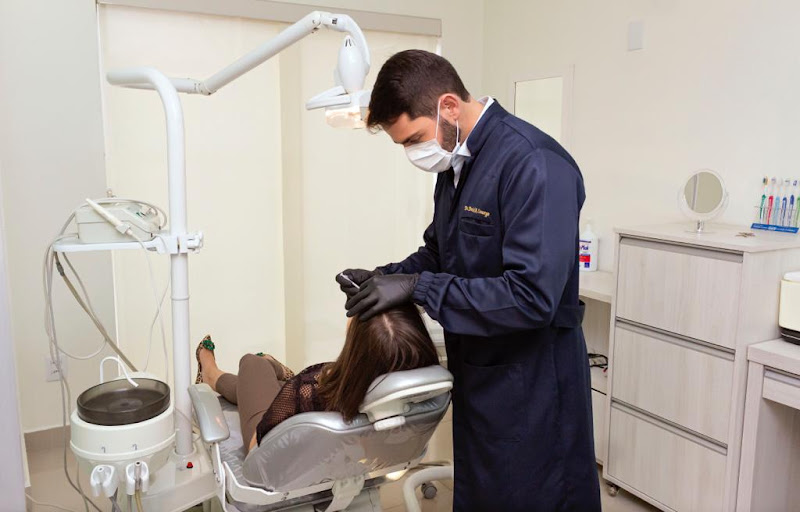 Foto 3 de Dr. Daniel Camargo | Odontologia