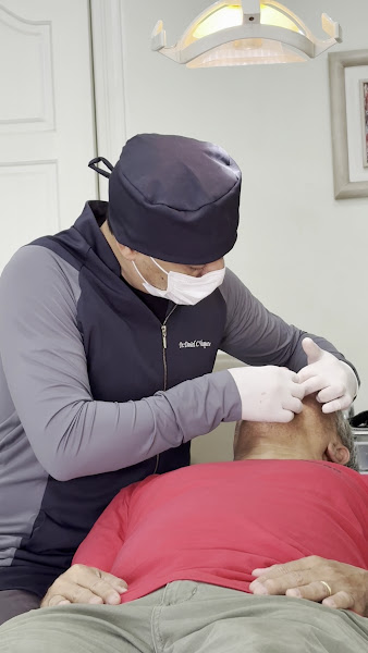 Foto 2 de Dr. Daniel Carneiro Vasques