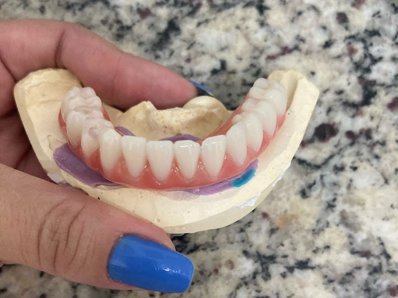 Foto de Drª Daniele Arede, Dentista 24 horas, São José do Rio Preto