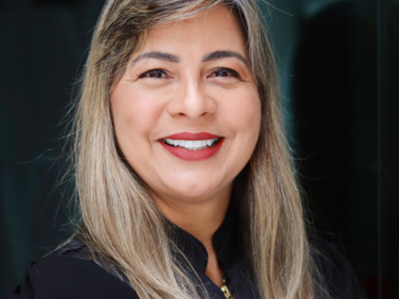 Foto 2 de Drº Davi e Drª Vânia.