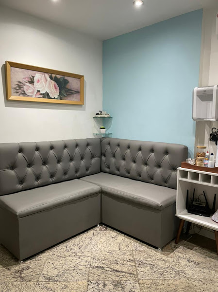 Foto 3 de Drª. Debora Cristina Silva