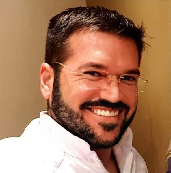 Foto 2 de Dr Delano Maia - Implante Dentário em Fortaleza