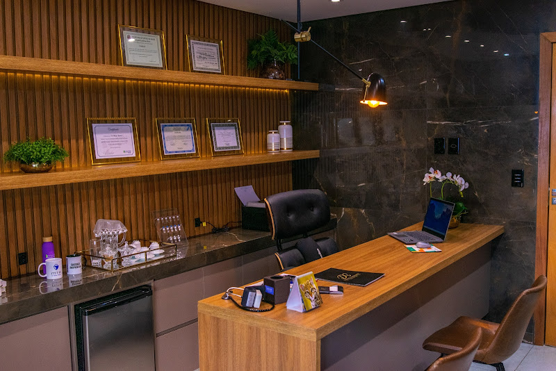 Foto 2 de Dr. Dhiogo Seronni