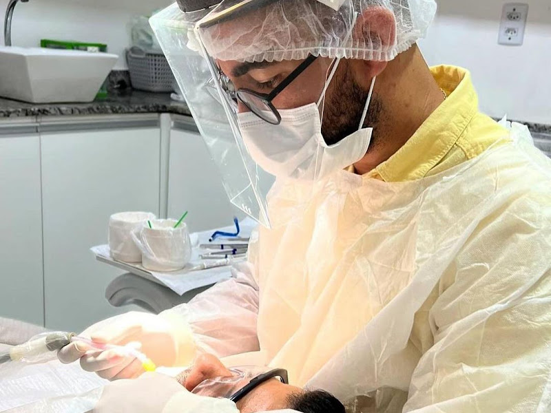 Foto de Dr. Diogo Lopes - Endodontia & Implantodontia