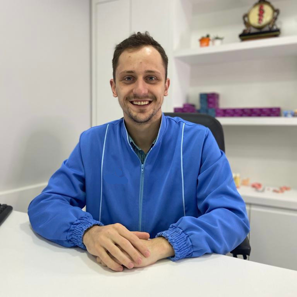 Foto 2 de Dr. Douglas | Dentista Santa Cruz do Sul