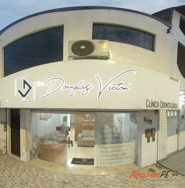 Foto 2 de Dr. Douglas Victor