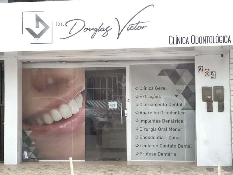 Foto 3 de Dr. Douglas Victor