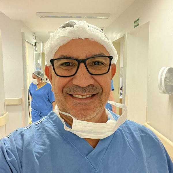 Foto 2 de Dr. Eder Magno Ferreira de Oliveira