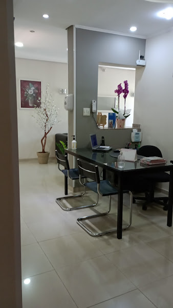 Foto 2 de Dr.Eder Massashi