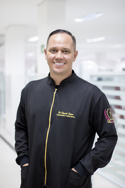 Foto 2 de Dr Eduardo Castro Odontologia