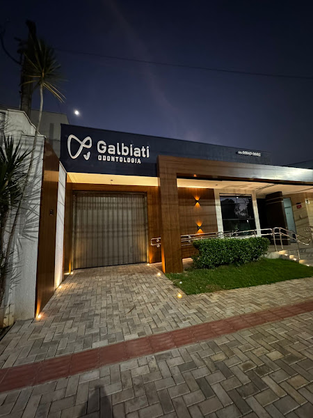 Foto 2 de Dr. Eduardo F. Galbiati - Implantes dentários e Invisalign