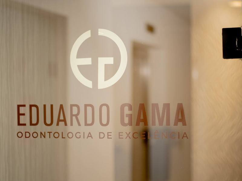 Foto de Dr. Eduardo Gama - Odontologia de Excelência