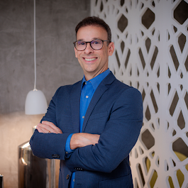 Foto 2 de Dr. Eduardo Lacet | Dentista em Recife | Ortodontista | Invisalign Doctor desde 2006 | Quality Mercosul 2025 em Odontologia