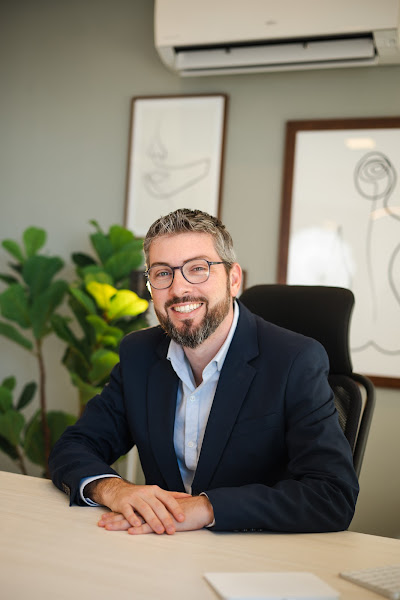 Foto 2 de Dr. Eduardo Machado | Cirurgia Plástica