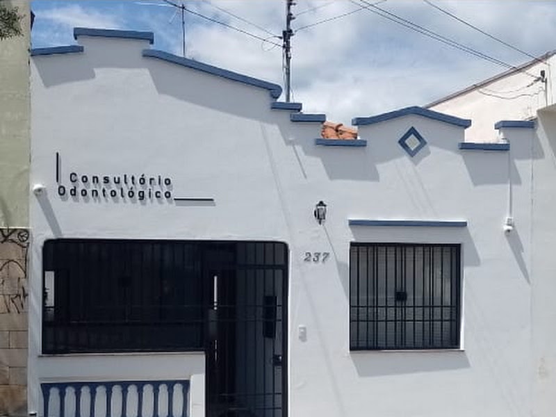 Foto de Dr. Eduardo Mangini - Torre 1 - Sala 408 - Bragança Paulista