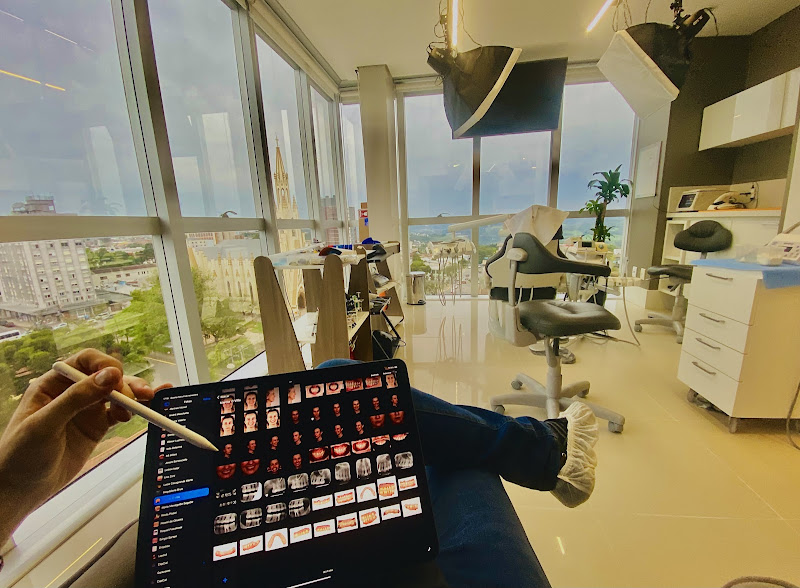 Foto 2 de Dr. Eduardo Miele