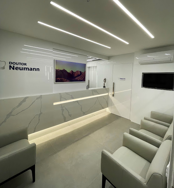 Foto 2 de Dr Eduardo Neumann