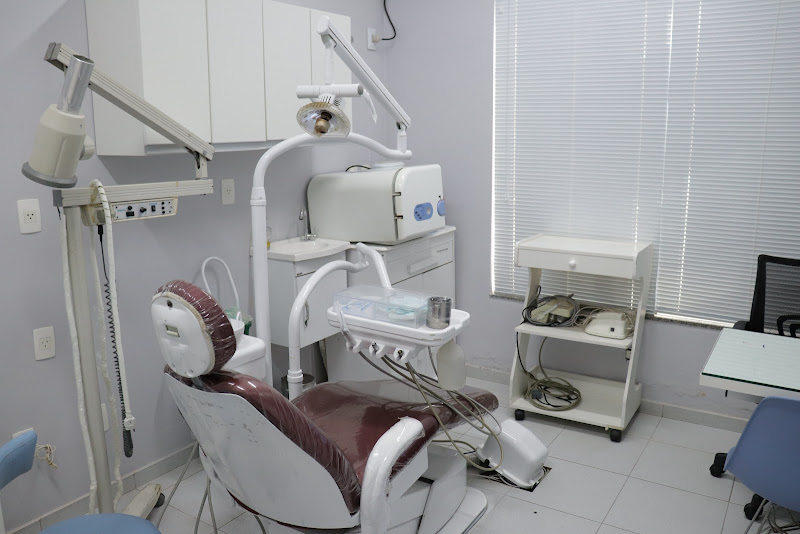 Foto 2 de Dr. Emerson Zagatto Domingues - EZD Odontologia