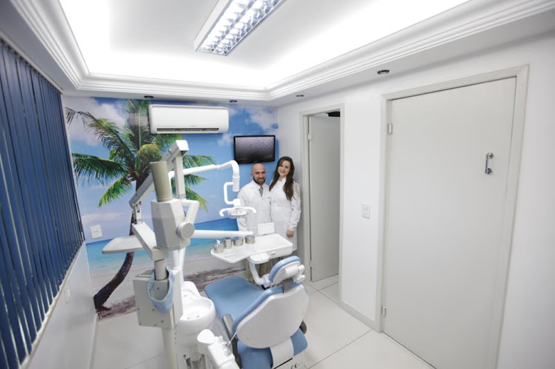 Foto 2 de Dr Emílio Augusto Vieira Neto - CRO 28015