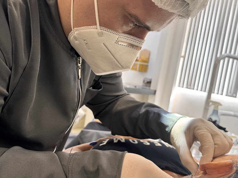 Foto 3 de Dr. Erick Bezerra