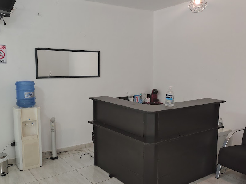 Foto 2 de Dr. Erick Durán Cirurgião Dentista comercial e 24 horas