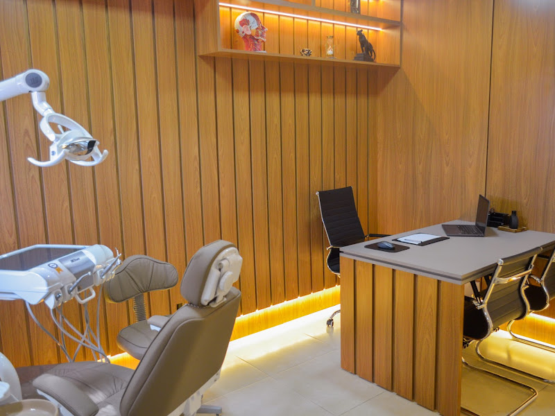 Foto de Dr. Fabio Nazzari - Cirurgião Bucomaxilofacial