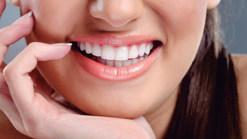 Foto 2 de Dr. Fabio Vieira - ODONTOCLIVE ODONTOLOGIA ESTÉTICA SALVADOR