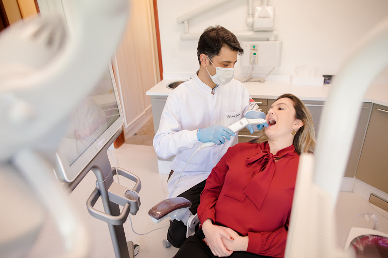 Foto 3 de Dr. Fabio Yanikian