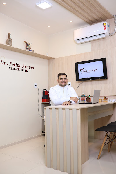Foto 2 de Dr Felipe Araujo Dentista
