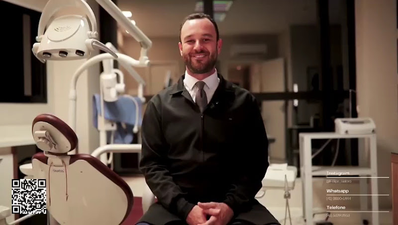 Foto 3 de Dr Felipe Galoro - Implantes Dentários