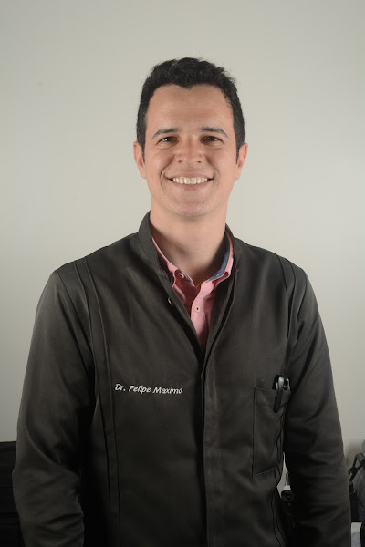 Foto 2 de Dr. Felipe Maximo