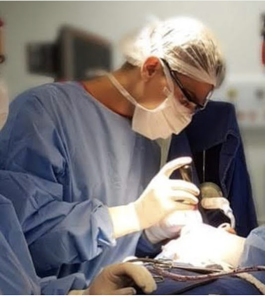 Foto 3 de Dr. Felipe Roberto Gonçalves Cirurgia e Traumatologia Buco Maxilo Facial