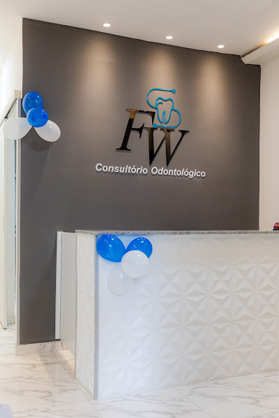 Foto 3 de Dr. Felipe Weba - Facetas de Resina em Recife