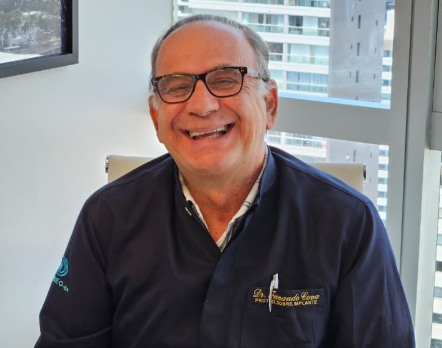 Foto 3 de Dr. Fernando Cova - Odontologia (Clinico Geral, Endodontia e Prótese)