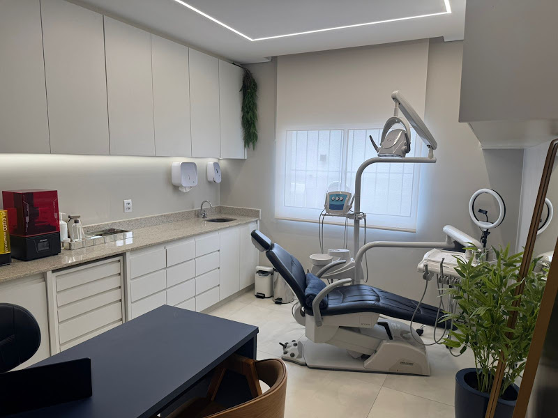 Foto de Dr. Fernando Garção - Dentista