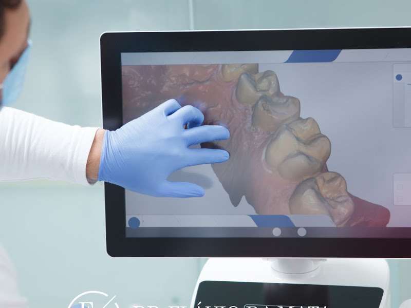 Foto 3 de Dr. Flavio da Mata - Reabilitação Oral