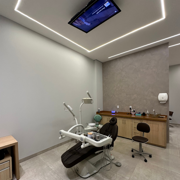 Foto 3 de Dr Flavio Fregonesi - Dentista em Palmas/TO