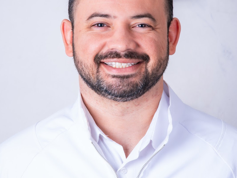 Foto 2 de Dr. Flavio Oliveira | Dentista em Maceió