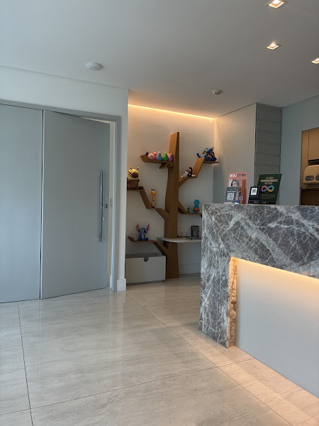 Foto 3 de Dr. Flávio Venícius - Ortodontista | Dentista | Aparelho Invisível | SouSmile | Invisalign Recife