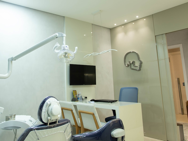 Foto de Dr Franklin Salles Bruxismo, DTM e dor orofacial, Ronco e apneia do sono