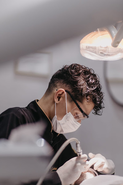 Foto 2 de Dr. Gabriel Ferreira - Dentista em Taubaté