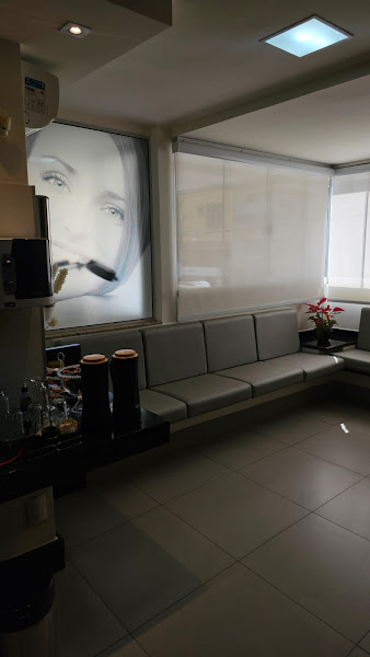 Foto 3 de Dr. Gabriel Pim - Ortodontia