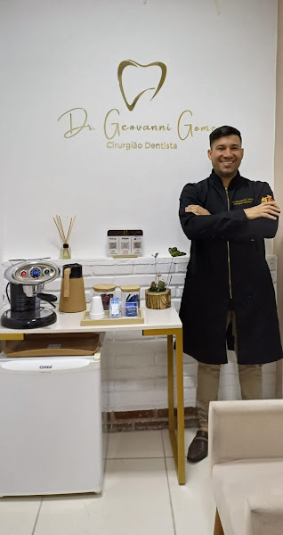 Foto 2 de Dr. Geovanni Gomes - Odontologia